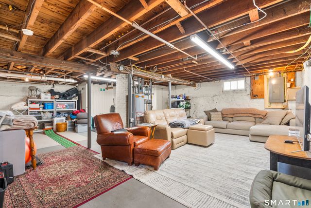 37 Elihu Street, Hamden, CT 06517