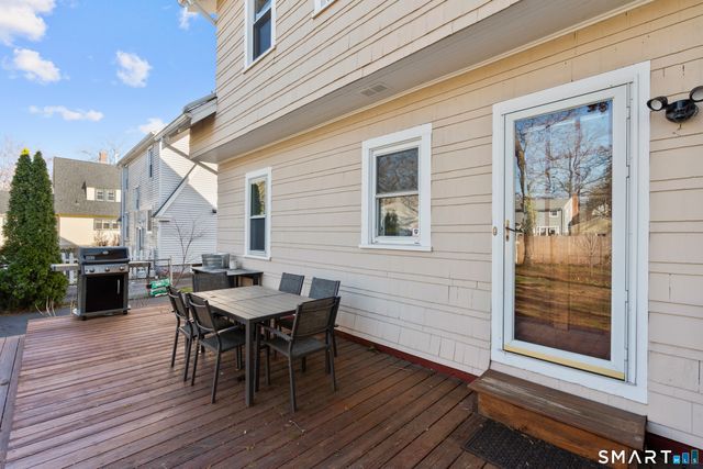 37 Elihu Street, Hamden, CT 06517