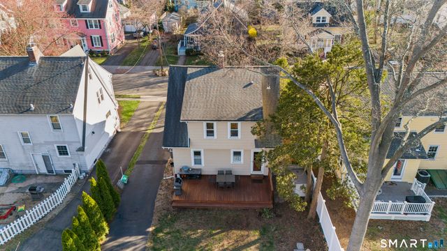 37 Elihu Street, Hamden, CT 06517