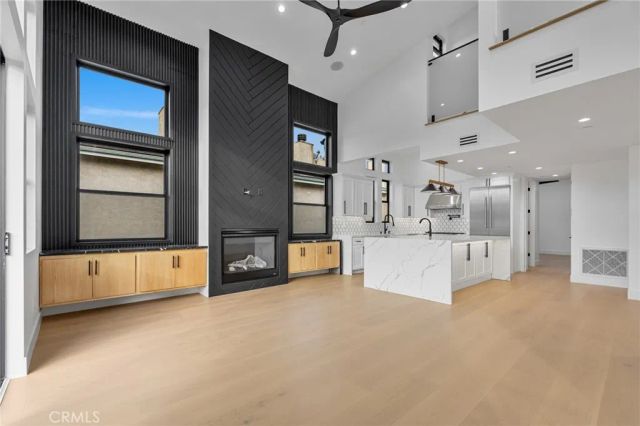 110 S Irena Avenue A, Redondo Beach, CA 90277
