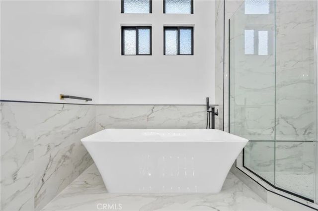 110 S Irena Avenue A, Redondo Beach, CA 90277