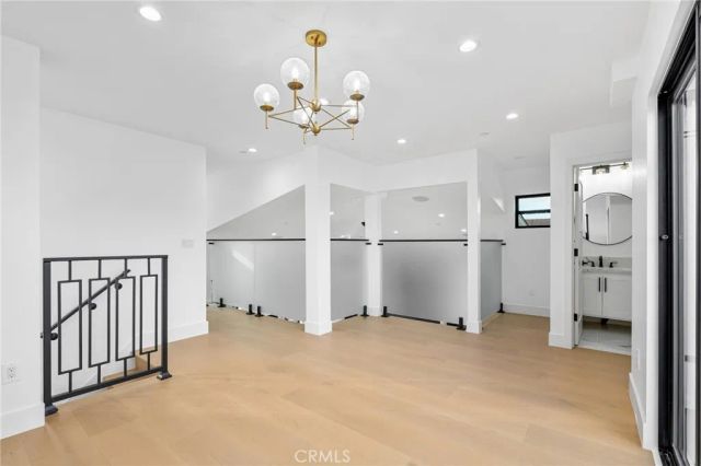 110 S Irena Avenue A, Redondo Beach, CA 90277