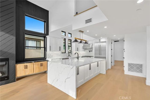 110 S Irena Avenue A, Redondo Beach, CA 90277