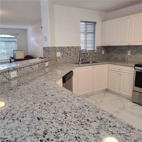 7301 NW 173RD Drive NW 101, Hialeah, FL 33015