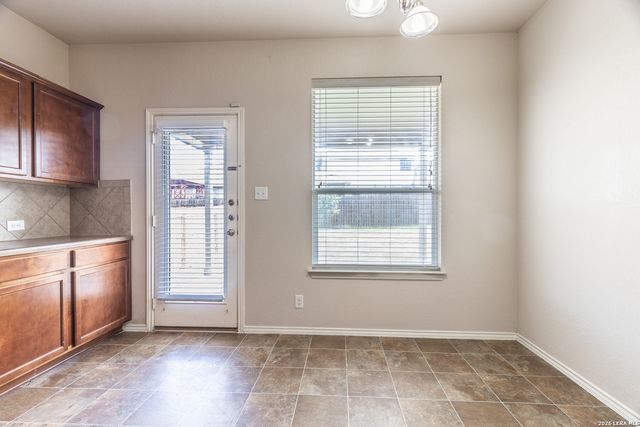 240 LIMESTONE CRK, New Braunfels, TX 78130