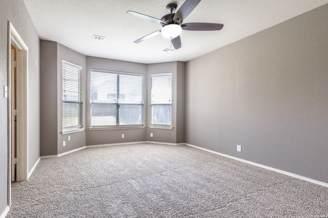 240 LIMESTONE CRK, New Braunfels, TX 78130