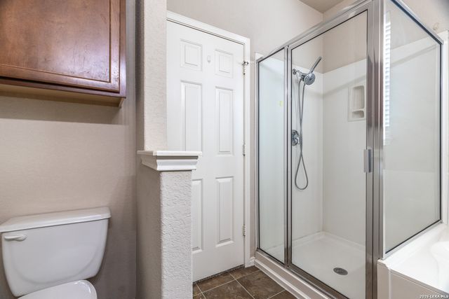 240 LIMESTONE CRK, New Braunfels, TX 78130