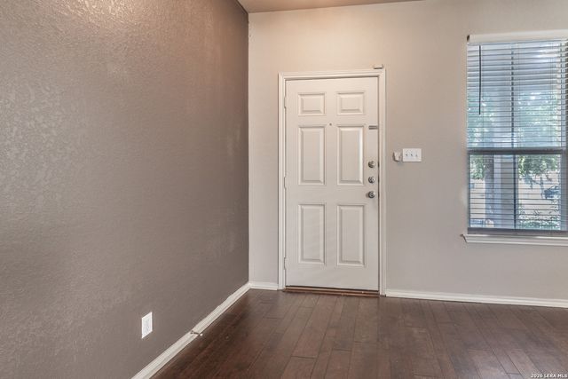 240 LIMESTONE CRK, New Braunfels, TX 78130