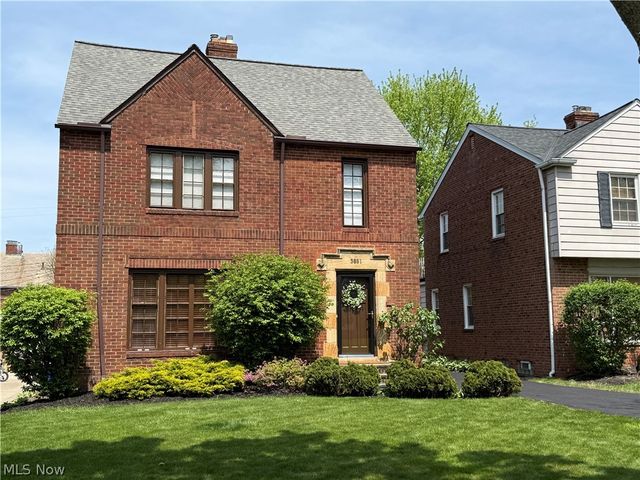 3881 Grenville Road, University Heights, OH 44118