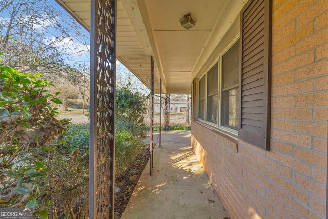 7660 Sandy Cross Road, Carnesville, GA 30521