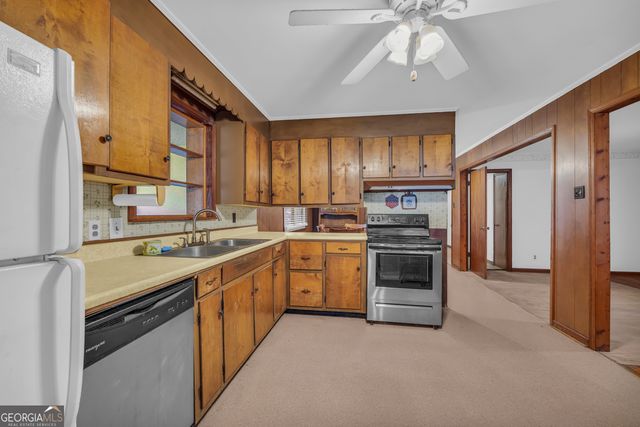 7660 Sandy Cross Road, Carnesville, GA 30521