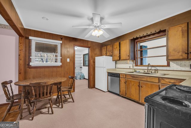 7660 Sandy Cross Road, Carnesville, GA 30521