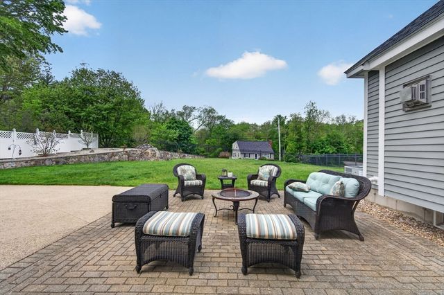 1 Fairbanks Lane, North Reading, MA 01864