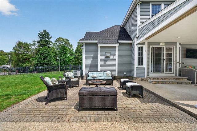 1 Fairbanks Lane, North Reading, MA 01864