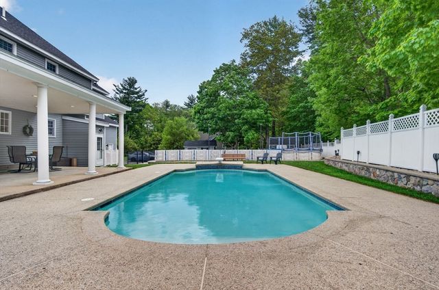 1 Fairbanks Lane, North Reading, MA 01864