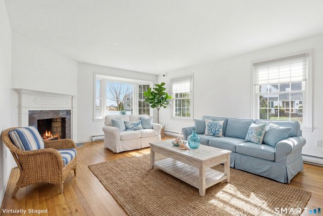 22 Indian Drive, Clinton, CT 06413