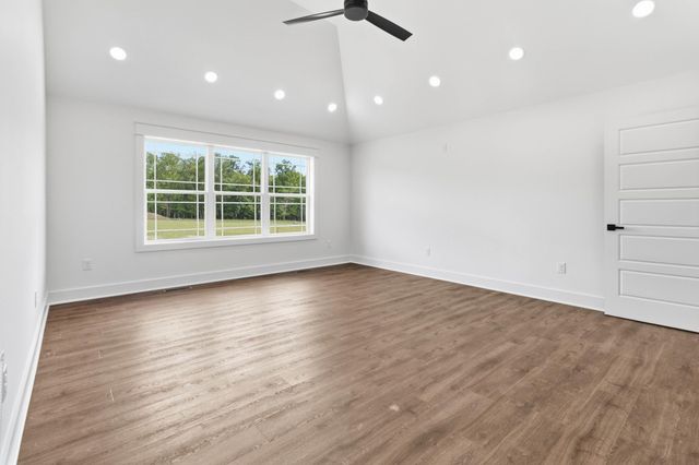 786 Lakemere lot 22, Somerset, KY 42503