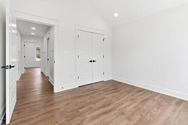 786 Lakemere lot 22, Somerset, KY 42503