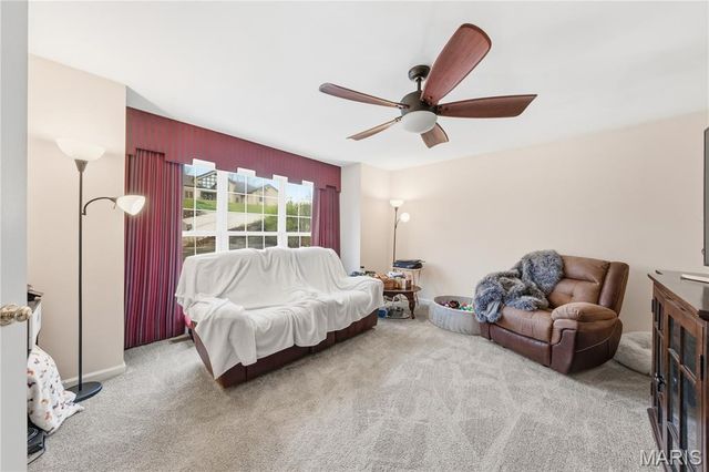 2245 Meadow Forest Drive, Pacific, MO 63069