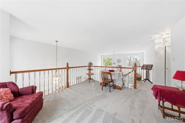 2245 Meadow Forest Drive, Pacific, MO 63069