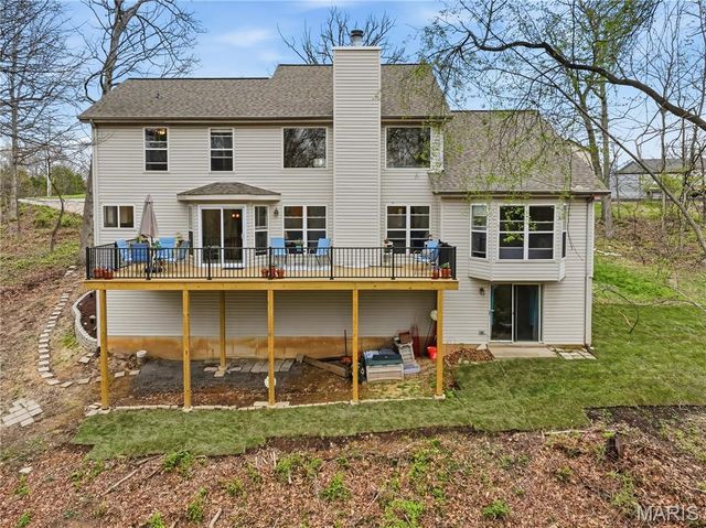 2245 Meadow Forest Drive, Pacific, MO 63069