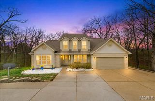 2245 Meadow Forest Drive, Pacific, MO 63069