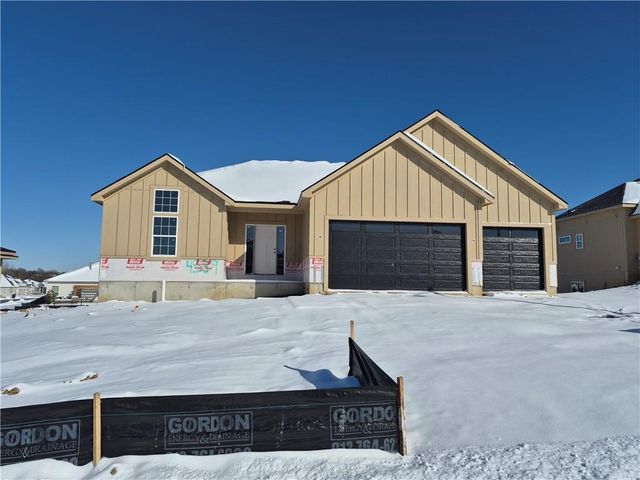 4539 145th Terrace, Basehor, KS 66007