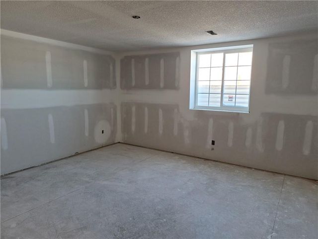 4539 145th Terrace, Basehor, KS 66007