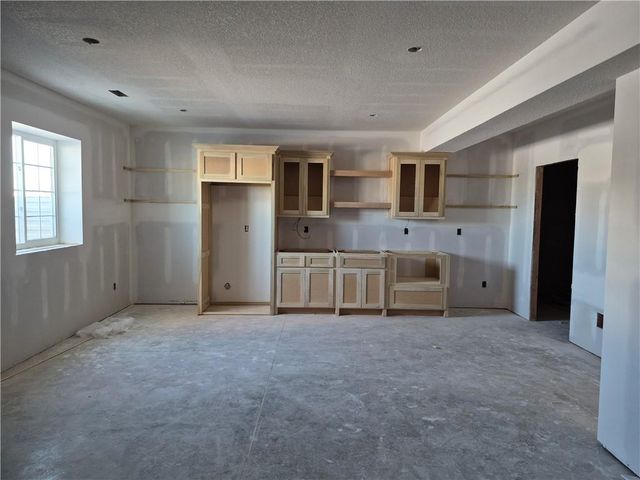 4539 145th Terrace, Basehor, KS 66007