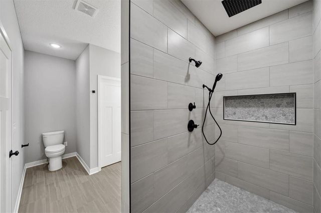 4539 145th Terrace, Basehor, KS 66007