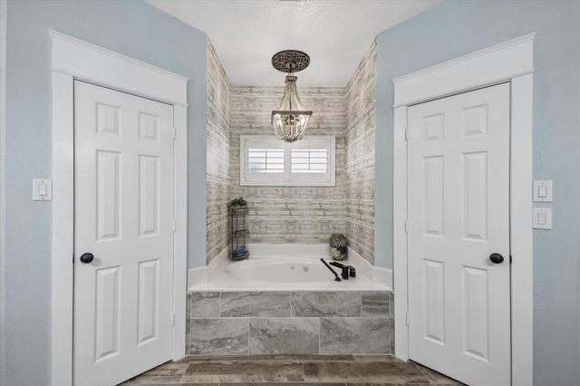 11770 Creek View Lane, Conroe, TX 77385