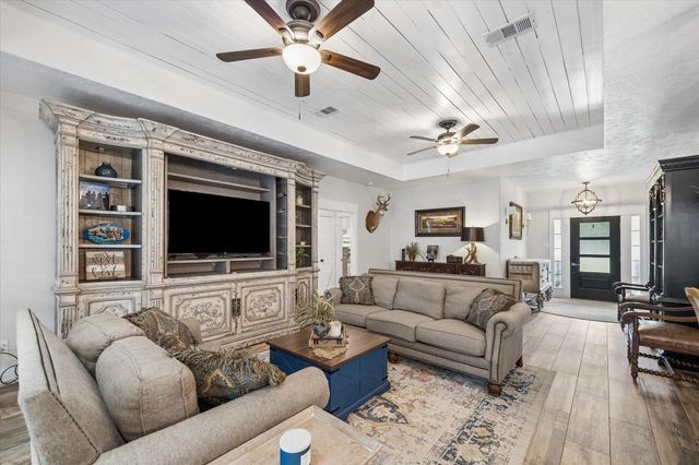 11770 Creek View Lane, Conroe, TX 77385