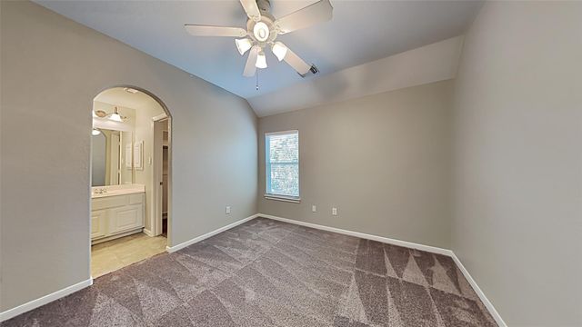 12402 Santiago Cove Lane, Houston, TX 77041