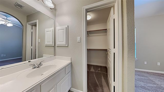 12402 Santiago Cove Lane, Houston, TX 77041