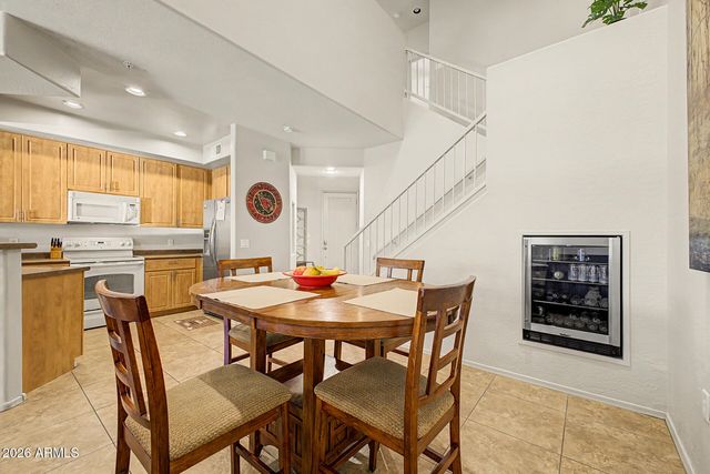 705 W QUEEN CREEK Road 1003, Chandler, AZ 85248