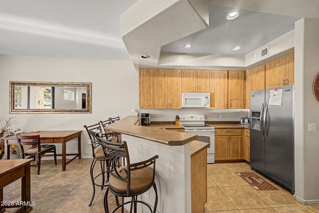 705 W QUEEN CREEK Road 1003, Chandler, AZ 85248