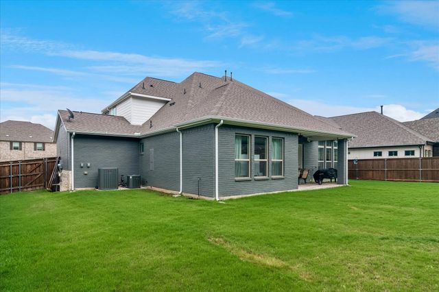 914 Paradise Lane, Wylie, TX 75098