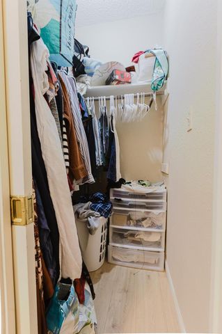 1910 Robbins PL 207, Austin, TX 78705