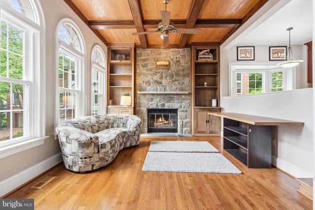 8015 QUARRY RIDGE WAY, Bethesda, MD 20817
