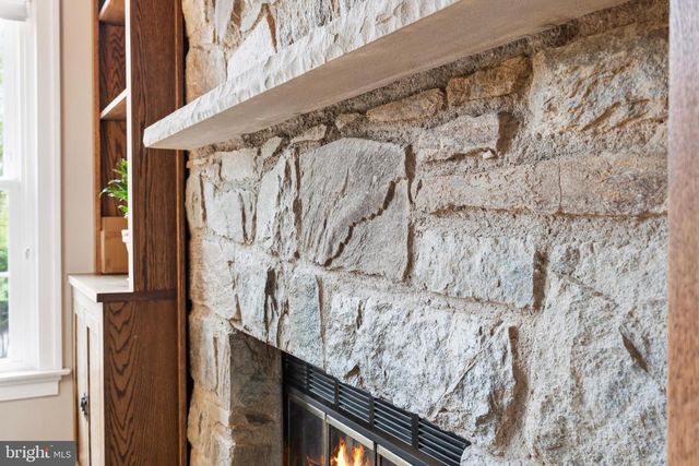 8015 QUARRY RIDGE WAY, Bethesda, MD 20817