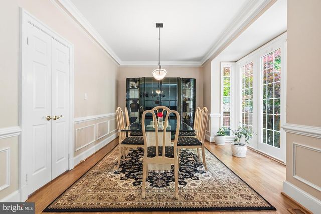 8015 QUARRY RIDGE WAY, Bethesda, MD 20817
