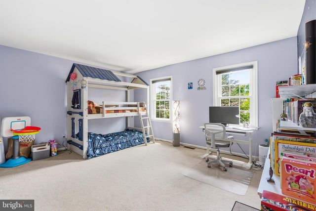 8015 QUARRY RIDGE WAY, Bethesda, MD 20817