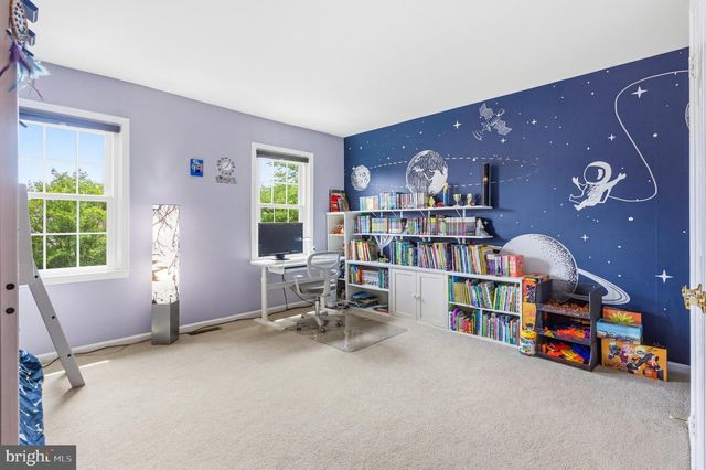 8015 QUARRY RIDGE WAY, Bethesda, MD 20817