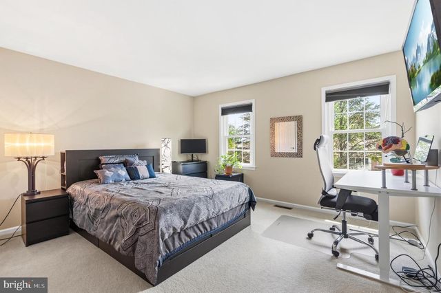 8015 QUARRY RIDGE WAY, Bethesda, MD 20817