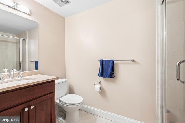 8015 QUARRY RIDGE WAY, Bethesda, MD 20817