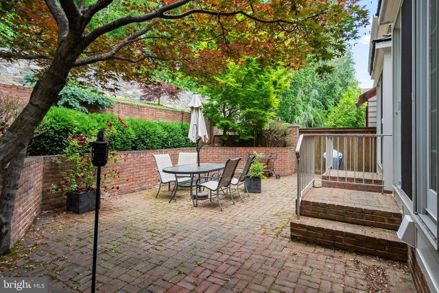 8015 QUARRY RIDGE WAY, Bethesda, MD 20817