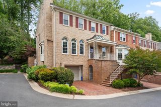 8015 QUARRY RIDGE WAY, Bethesda, MD 20817