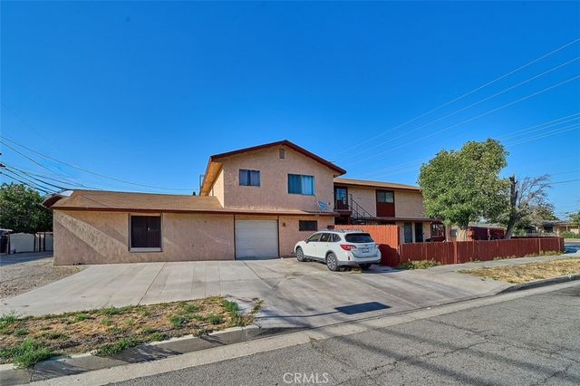 1011 W Avenue H12, Lancaster, CA 93534