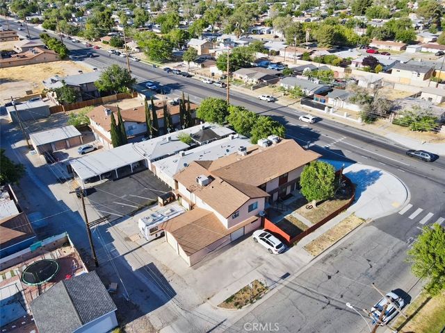 1011 W Avenue H12, Lancaster, CA 93534