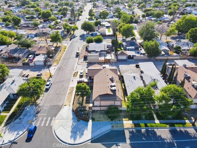 1011 W Avenue H12, Lancaster, CA 93534